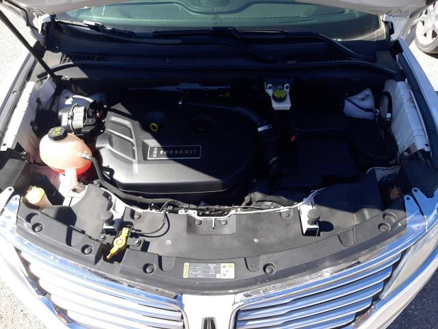 5LMCJ3D95HUL39497 Lincoln Mkc Reserve