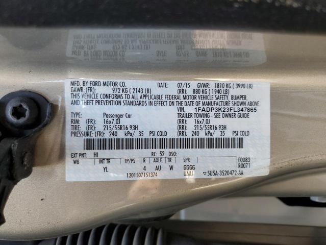 1FADP3K23FL347865 Ford FOCUS SE