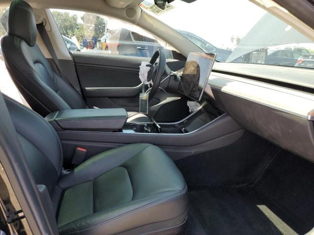 5YJ3E1EA1KF424569 Tesla MODEL 3