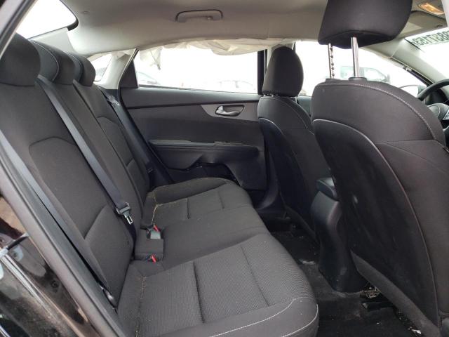 3KPF24AD0ME376028 KIA FORTE FE