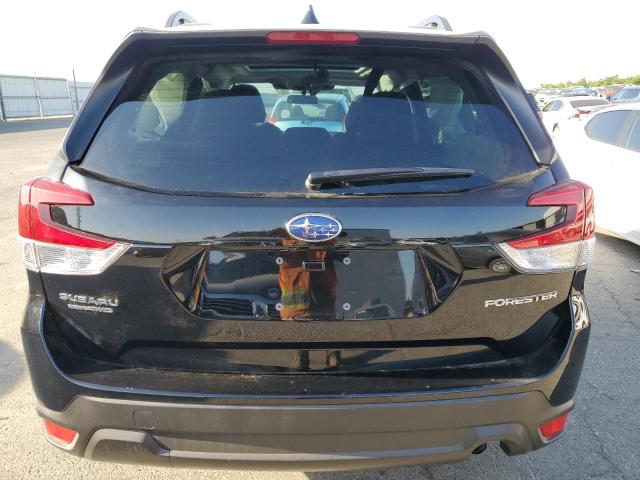 JF2SKADC8PH425721 Subaru Forester Premium