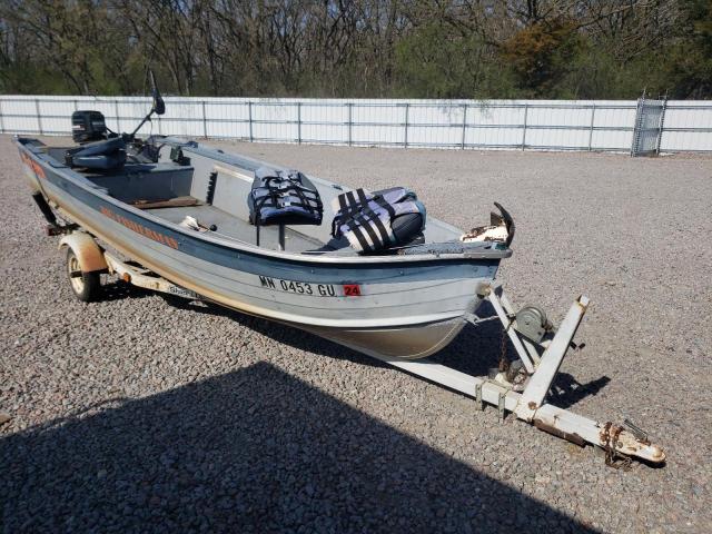 Salvage cars for sale from Copart Avon, MN: 1986 Smokercraft Boat
