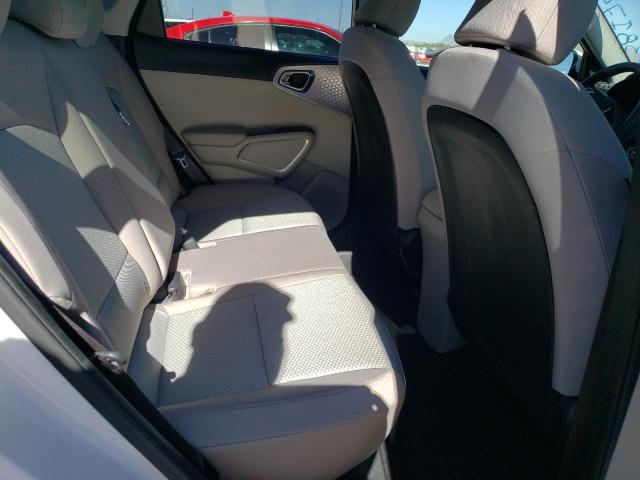 KNDJ23AU8M7738174 KIA SOUL LX