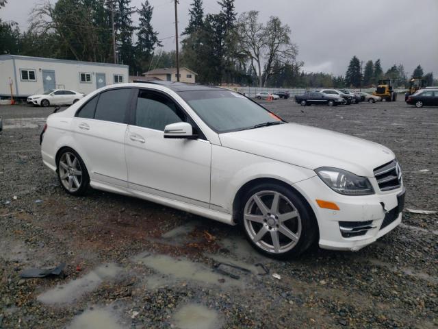 WDDGF8AB6EA937518 Mercedes-Benz C 300 4matic