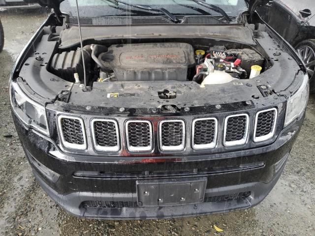 3C4NJDBB6JT185913 Jeep Compass Latitude