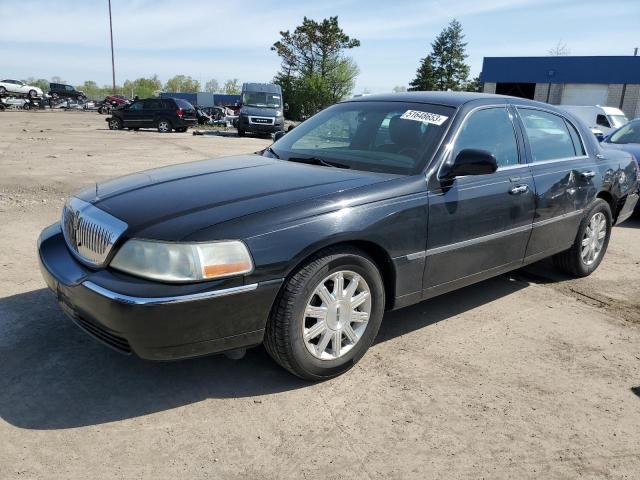 2011 Lincoln Town Car Signature Limited