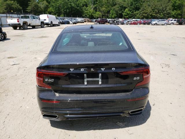 2022 VOLVO S60 B5 MOM - 7JRL12FZ8NG160543