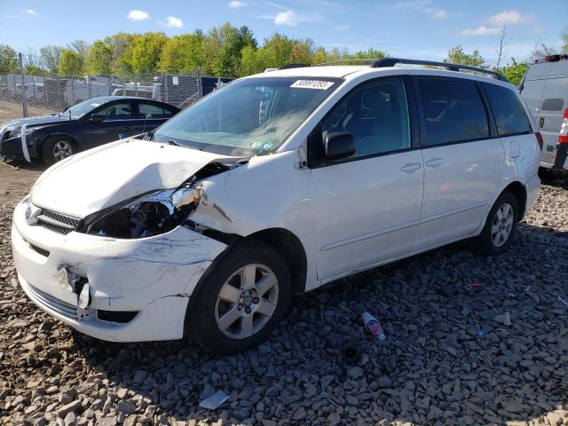 Salvage cars for sale from Copart Chalfont, PA: 2004 Toyota Sienna CE