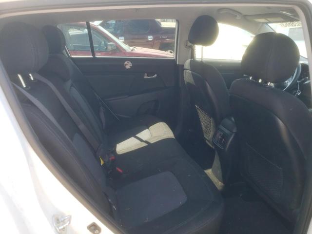 KNDPBCAC2G7877593 KIA Sportage Lx