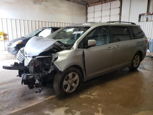 2015 Toyota Sienna LE