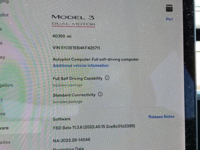 5YJ3E1EB4KF425711 Tesla MODEL 3