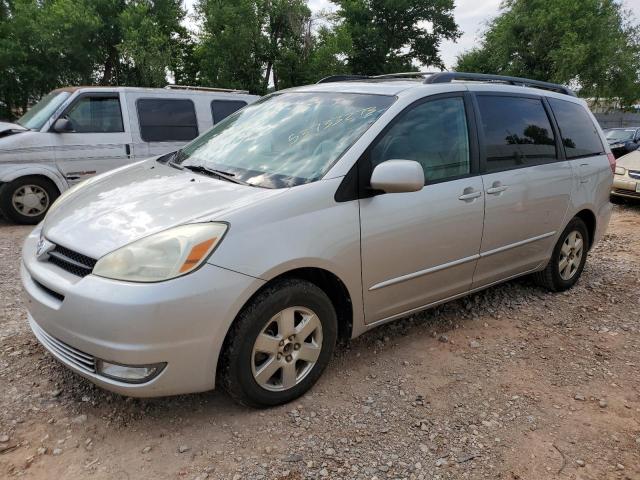 2004 Toyota Sienna XLE