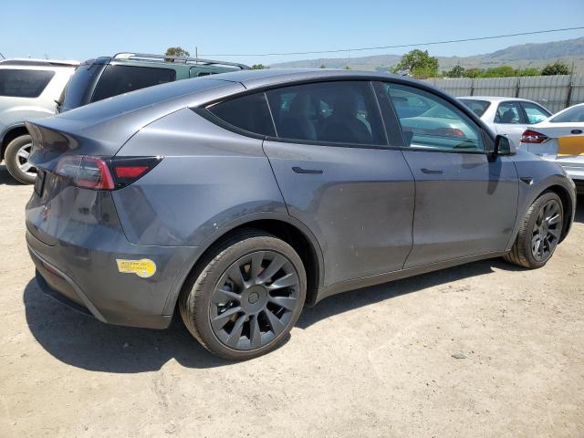 7SAYGDEE4NF341049 Tesla Model Y