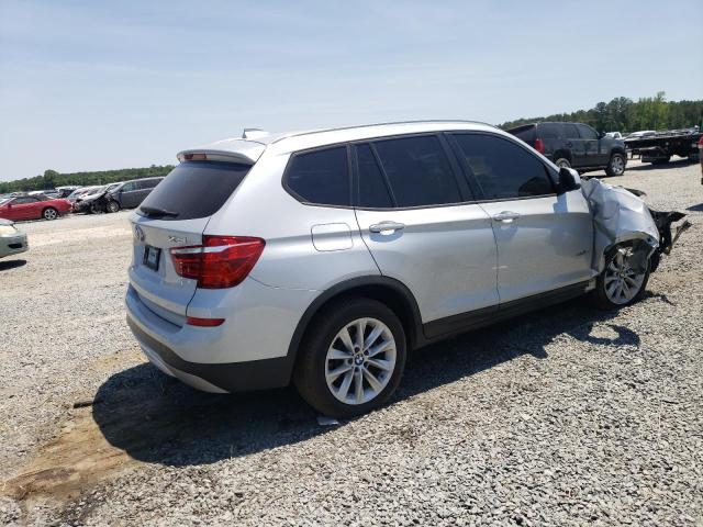 5UXWZ7C56H0U45868 2017 BMW X3, photo no. 3