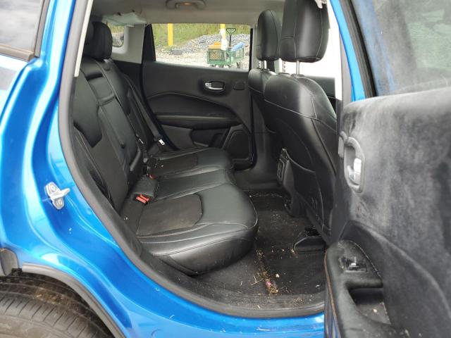 3C4NJCBBXJT105698 Jeep Compass Latitude