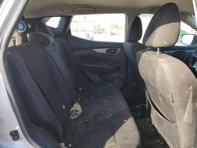 JN1BJ1CR4JW290105 Nissan Rogue Sport S