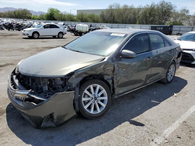 2014 Toyota Camry Hybrid 