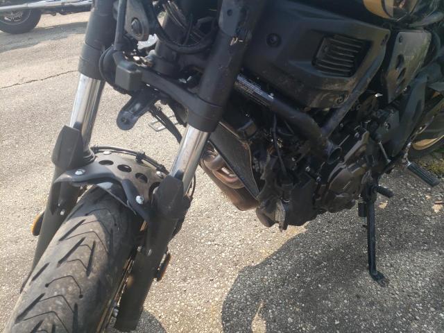 2022 YAMAHA MTM690 - JYARM42Y7NA000404
