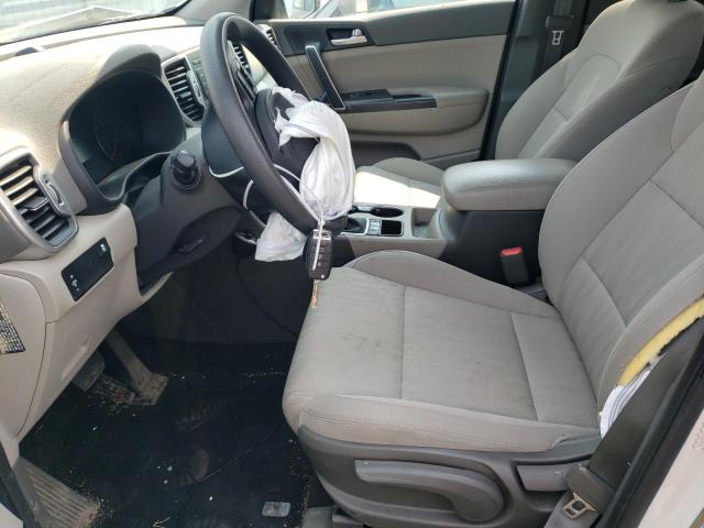 KNDPMCAC4H7219771 KIA Sportage Lx