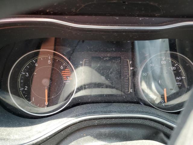 1C4PJLCB5KD114789 Jeep Cherokee Latitude