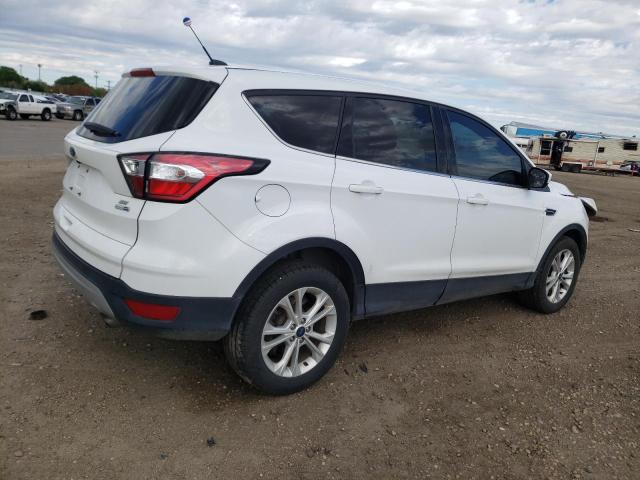 1FMCU9GD2HUD11413 Ford ESCAPE SE