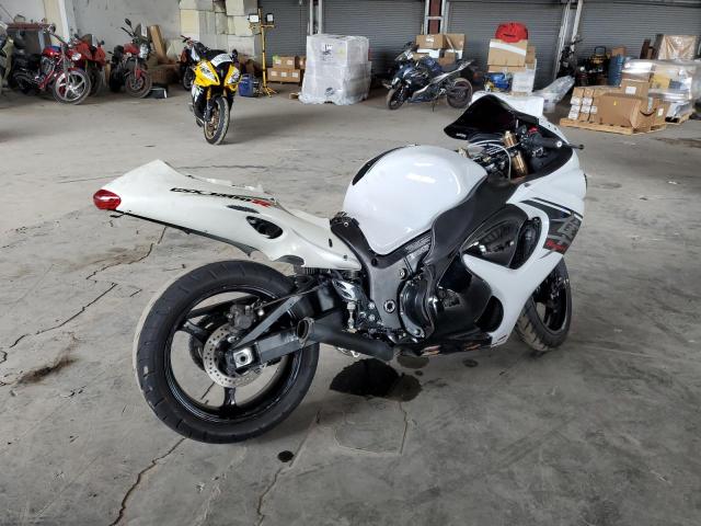 2017 SUZUKI GSX1300 RA JS1GX72B7H2100494