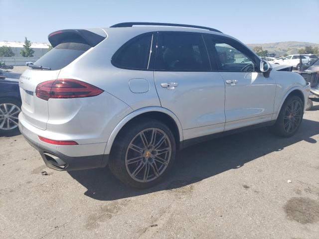 WP1AA2A20HKA82243 Porsche Cayenne
