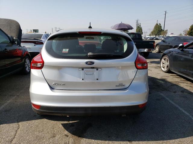 1FADP3K20FL316279 Ford FOCUS SE