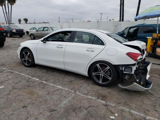 WDD3G4EB4KW026259 Mercedes-Benz A 220