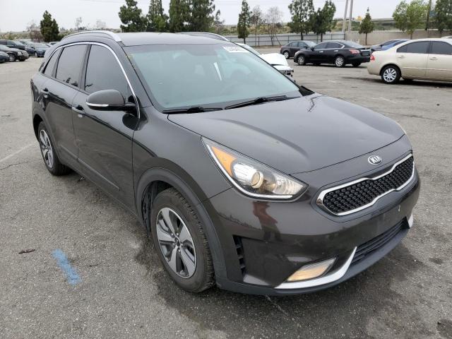 KNDCC3LC6H5079667 KIA NIRO EX