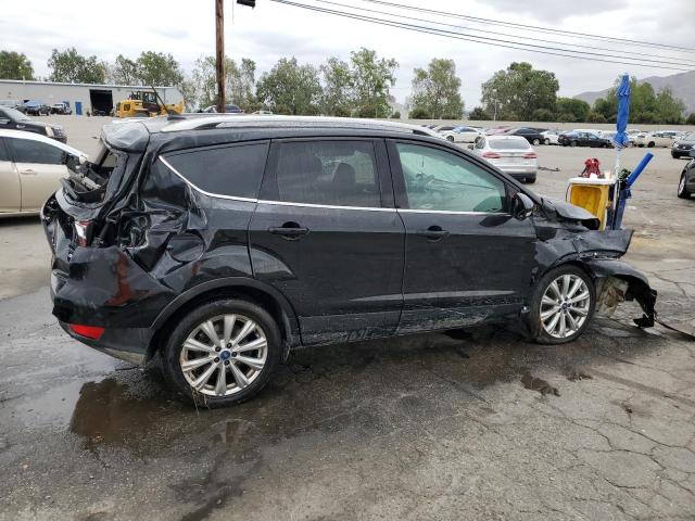 1FMCU0J97JUB13951 Ford Escape Titanium