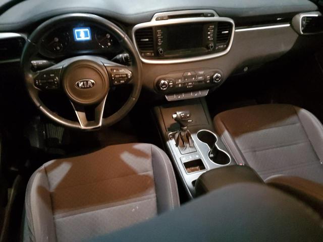 5XYPGDA31HG281578 KIA SORENTO LX