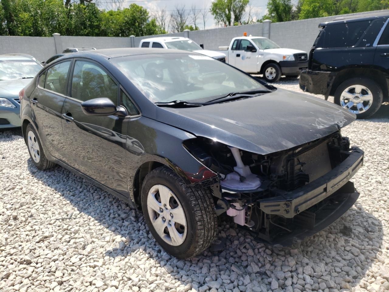 3KPFK4A70JE194819 2018 Kia Forte Lx