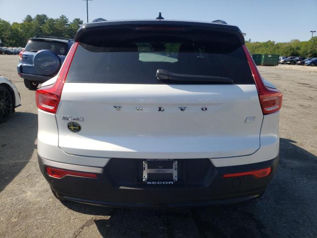 2023 VOLVO XC40 RECHA YV4ED3UM6P2046100