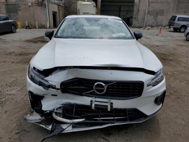 2022 VOLVO S60 B5 MOM - 7JRL12TZ7NG154513