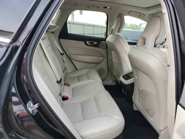 2018 VOLVO XC60 LYVA22RL5JB097448