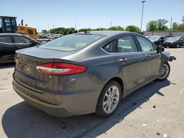 3FA6P0LU6KR225021 Ford Fusion SE 3