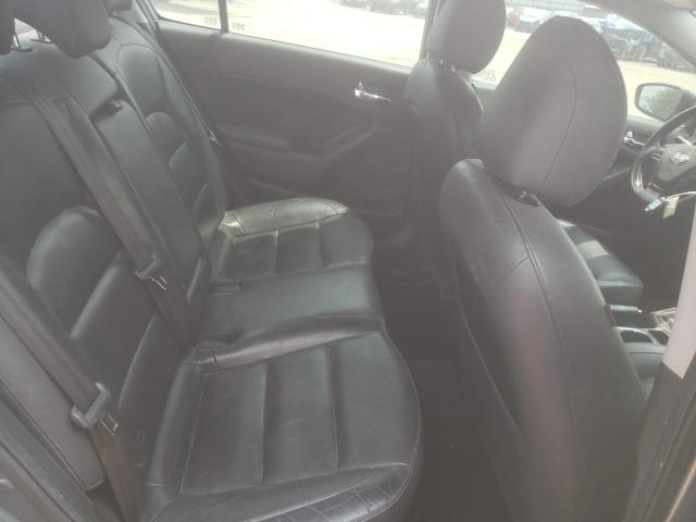 3KPFL4A8XHE070363 KIA FORTE EX
