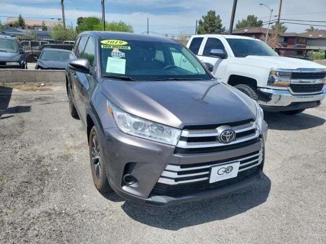 2019 Toyota Highlander LE