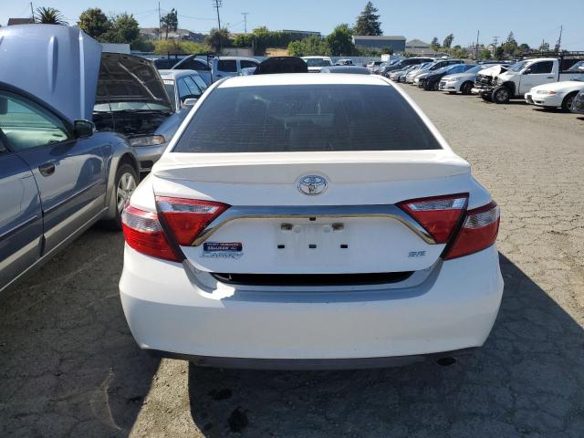 4T1BF1FKXHU401903 Toyota CAMRY LE