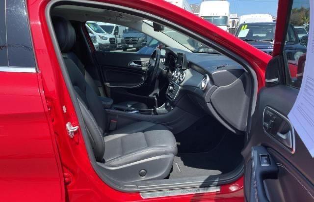WDCTG4GB1FJ126758 Mercedes-Benz Gla 250 4matic