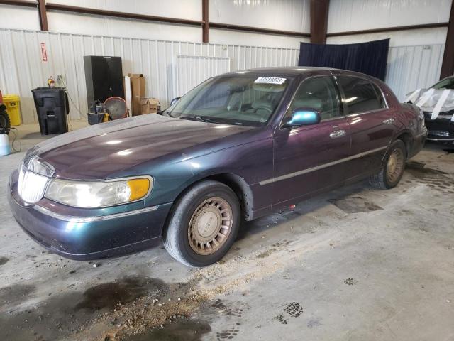 1999 Lincoln Town Car Signature