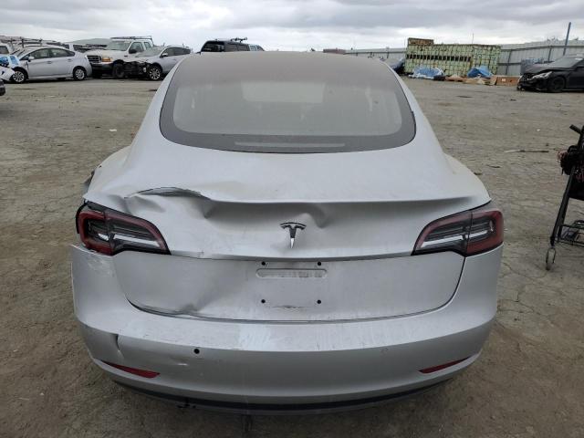 5YJ3E1EA5JF013562 Tesla MODEL 3