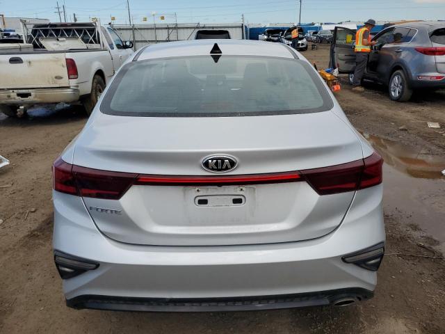 3KPF24AD5KE010367 KIA FORTE FE
