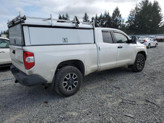 5TFRM5F13FX092830 Toyota Tundra Double Cab Sr/sr5