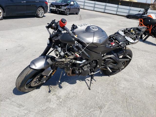 2016 YAMAHA YZFR6 C JYARJ16Y5GA011518
