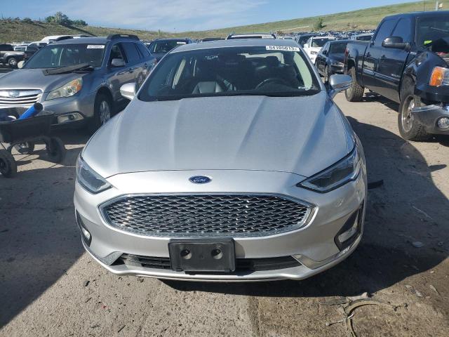 3FA6P0RU3KR106947 Ford Fusion Titanium