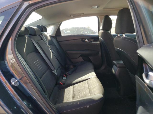 3KPF34AD4KE017274 KIA Forte Gt Line