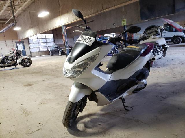 2015 HONDA PCX 150 RLHKF1808FY002770