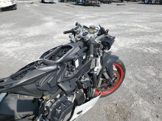 2014 DUCATI SUPERBIKE - ZDM14BUW3EB017233